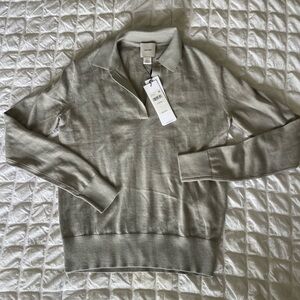 Calvin Klein Gray V-Neck Collar Sweater Soft Knit Classic